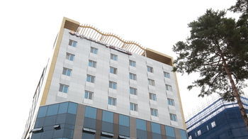 Golden Business Hotel Jinju